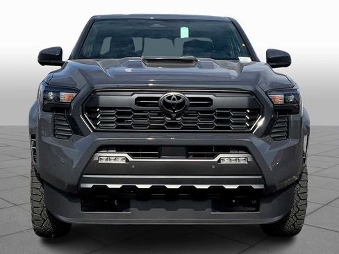 Used 2025 Toyota Tacoma TRD Sport w/ TRD Sport Premium Package image 3