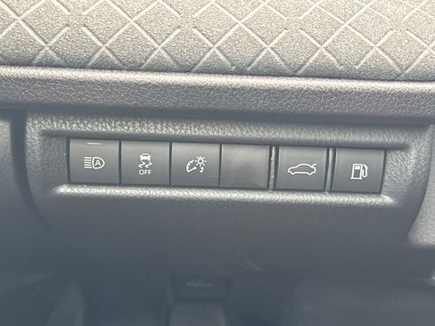 New 2026 Toyota Camry XLE AWD/4WD image 32