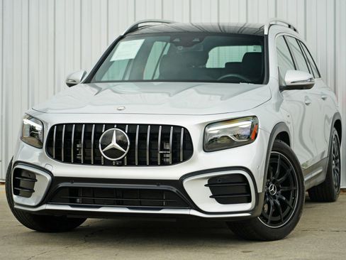 Used 2024 Mercedes-Benz GLB 35 AMG 4MATIC image 3