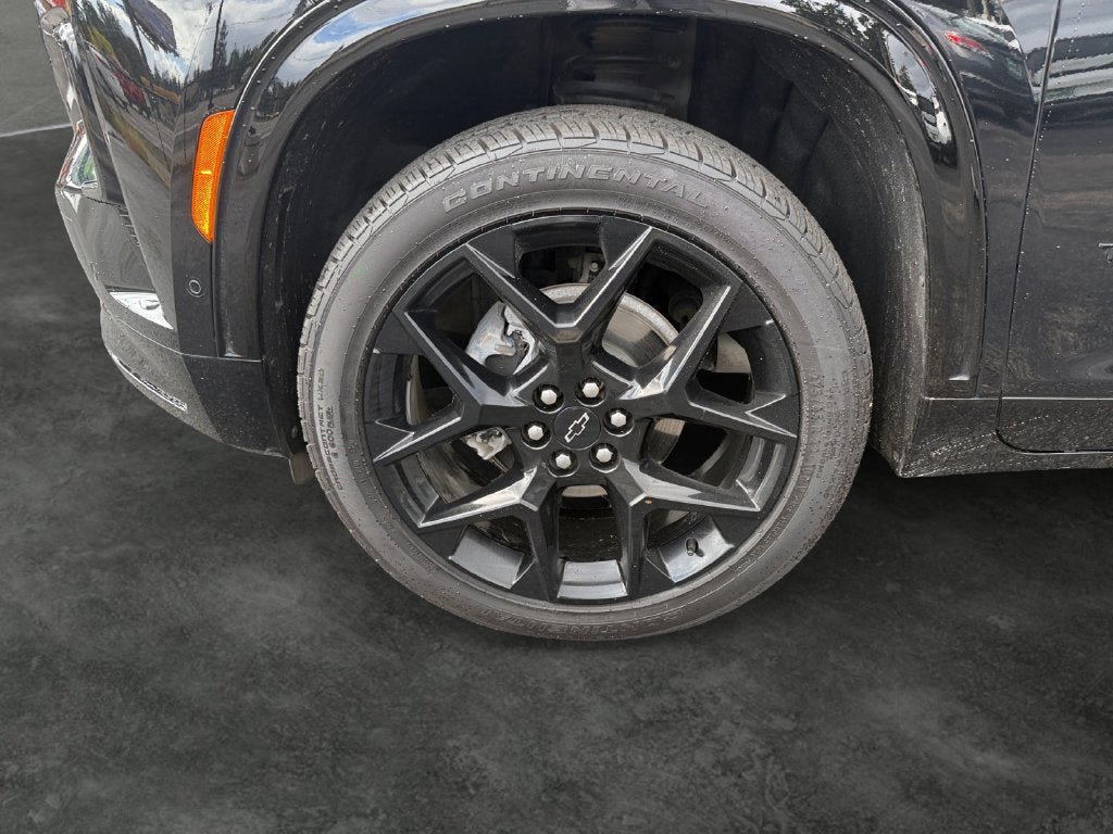 Used 2024 Chevrolet Traverse RS AWD/4WD image 5
