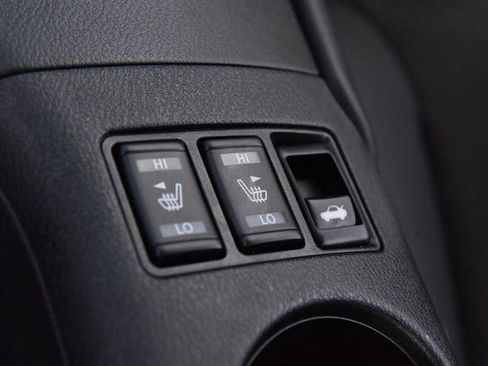 Certified 2024 Nissan Z Performance w/ Floor Mat Package image 20