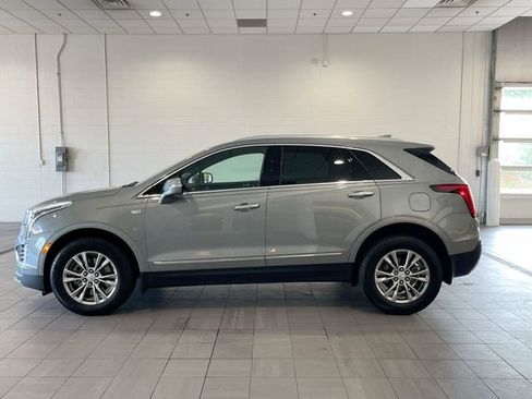 Certified 2023 Cadillac XT5 Premium Luxury FWD image 2