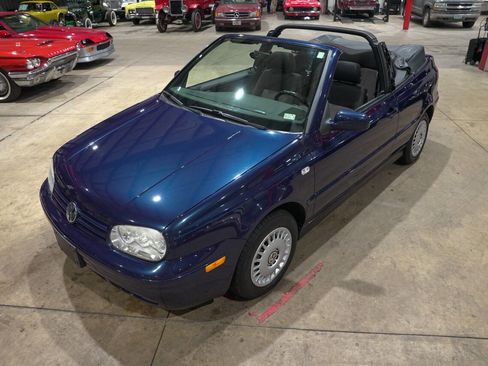 Used 2001 Volkswagen Cabrio GLS image 15