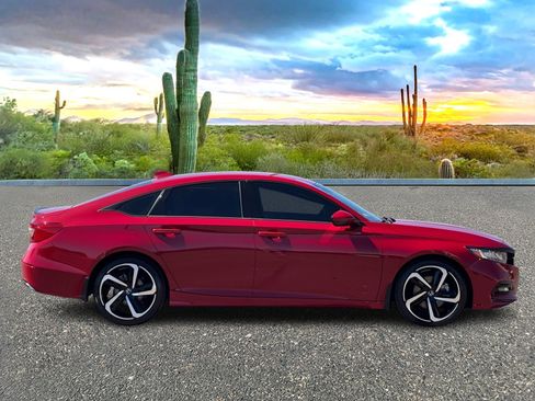Used 2020 Honda Accord Sport image 6