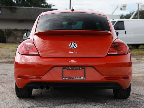 Used 2019 Volkswagen Beetle 2.0T S FWD image 10