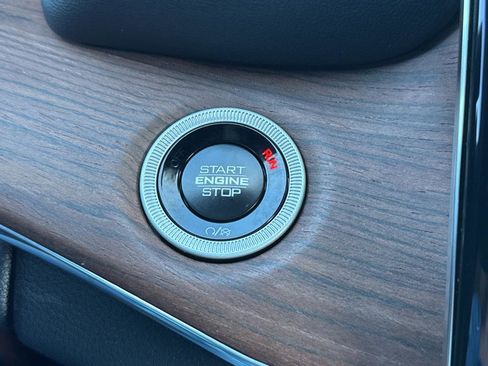 Certified 2025 Jeep Grand Cherokee Summit w/ Adv Protech Group IV image 26