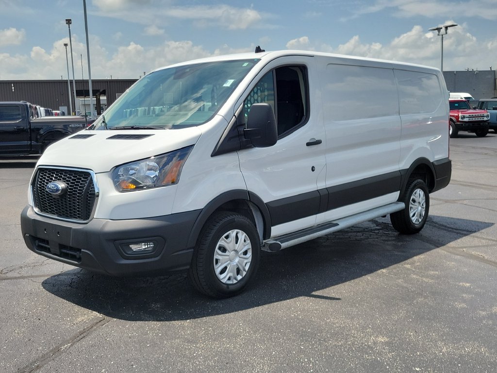 Certified 2025 Ford Transit 250 Low Roof w/ Exterior Upgrade Package RWD image 8