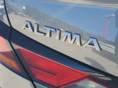 New 2026 Nissan Altima 2.5 SR FWD image 7