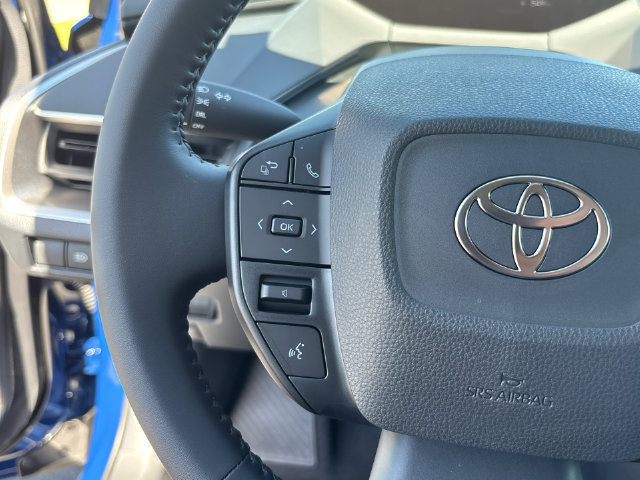 New 2027 Toyota Prius LE FWD image 30
