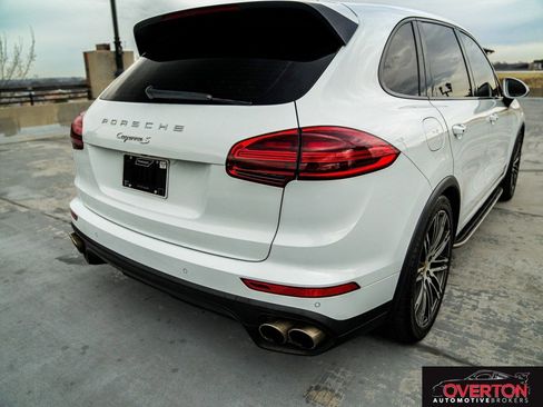 Used 2015 Porsche Cayenne S image 45