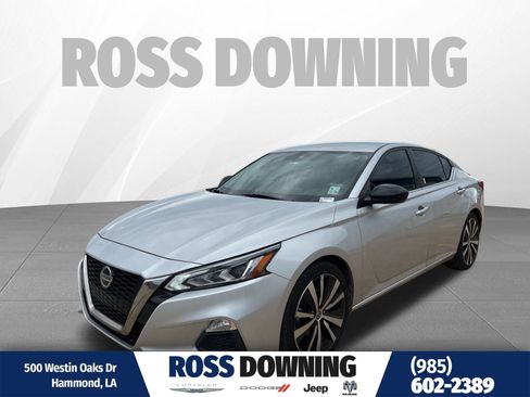 Used 2020 Nissan Altima 2.5 SR image 1