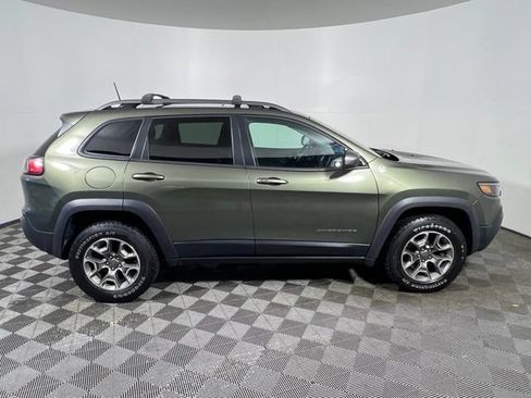 Used 2020 Jeep Cherokee Trailhawk w/ Comfort/Convenience Group AWD/4WD image 13