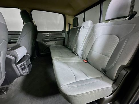Used 2020 RAM 1500 Big Horn AWD/4WD image 14