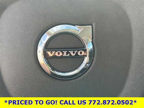 Used 2024 Volvo S60 B5 Core image 22