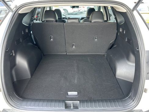 Used 2024 Hyundai Tucson SEL w/ Convenience Package image 10