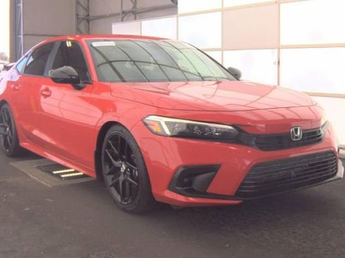 Used 2023 Honda Civic Sport image 2