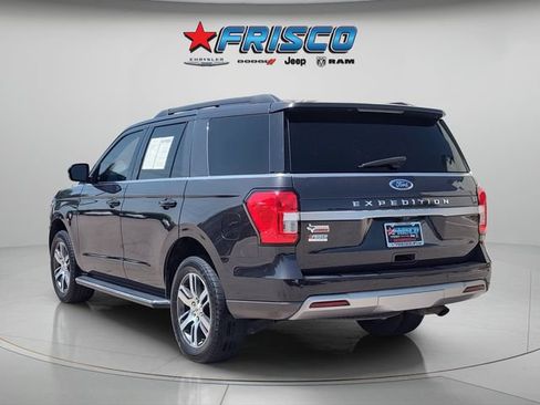 Used 2023 Ford Expedition XLT RWD image 5
