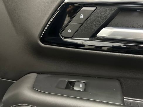 Used 2025 Chevrolet Tahoe Z71 image 26