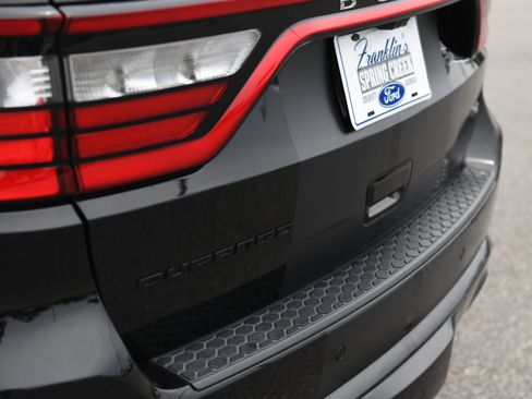 Used 2019 Dodge Durango R/T w/ Trailer Tow Group IV RWD image 8