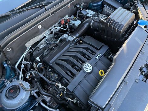 Used 2018 Volkswagen Atlas SE image 16