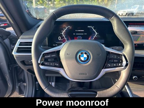 Used 2025 BMW i4 xDrive40i AWD/4WD image 17