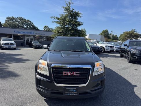 Used 2016 GMC Terrain SLE FWD image 2