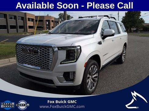 Used 2021 GMC Yukon XL Denali w/ Denali Ultimate Package AWD/4WD image 1