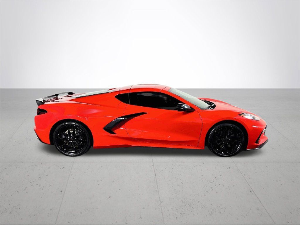 Used 2023 Chevrolet Corvette Stingray Preferred Cpe w/ Z51 Performance Package RWD image 5