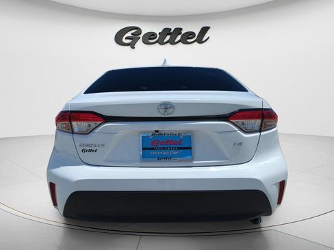 Used 2023 Toyota Corolla LE FWD image 6