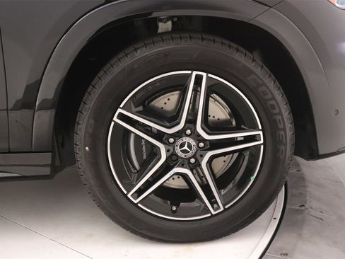 New 2026 Mercedes-Benz GLE 450 4MATIC image 13