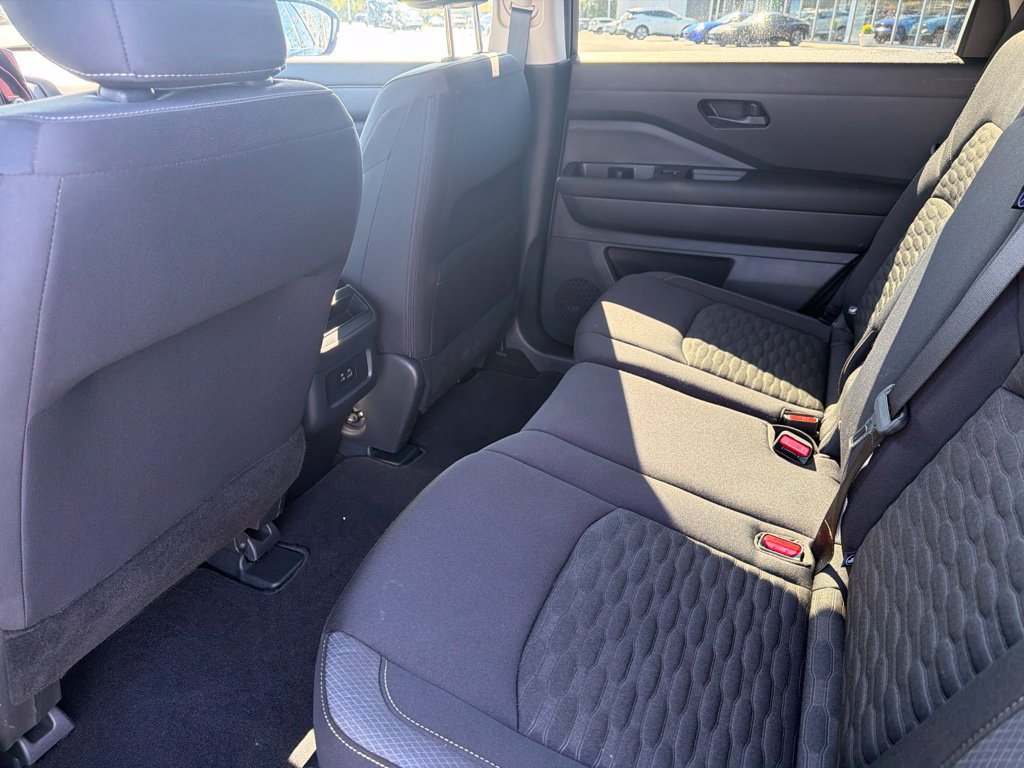Certified 2023 Nissan Pathfinder S AWD/4WD image 15