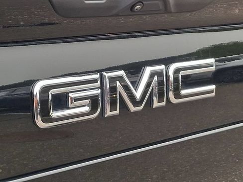 Used 2025 GMC Sierra EV Denali AWD/4WD image 31