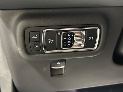 New 2025 Lincoln Nautilus Reserve w/ Jet Appearance Package image 27