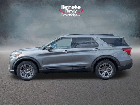 New 2026 Ford Explorer Active w/ Active Comfort Package AWD/4WD image 9