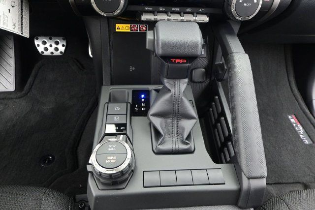 New 2026 Toyota 4Runner 4WD image 8