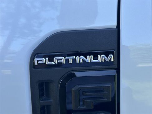 Used 2026 Ford F350 Platinum w/ Tremor Off-Road Package AWD/4WD image 46