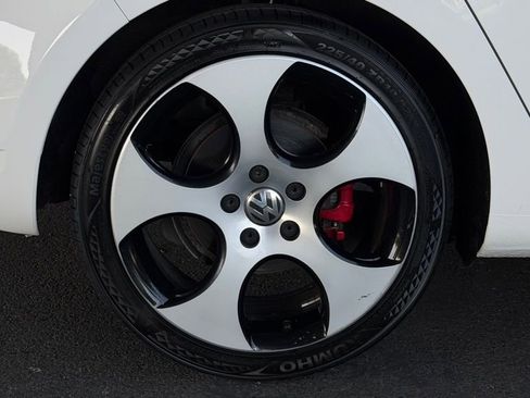 Used 2011 Volkswagen GTI Autobahn FWD image 53