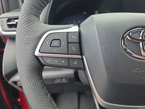New 2026 Toyota Sienna Platinum AWD/4WD image 13