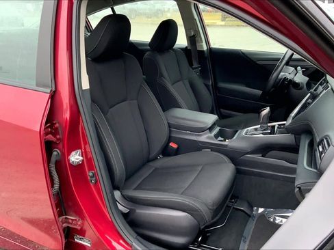 Used 2024 Subaru Legacy Premium image 8