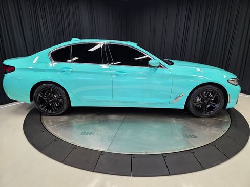 Used 2023 BMW 530i xDrive image 12