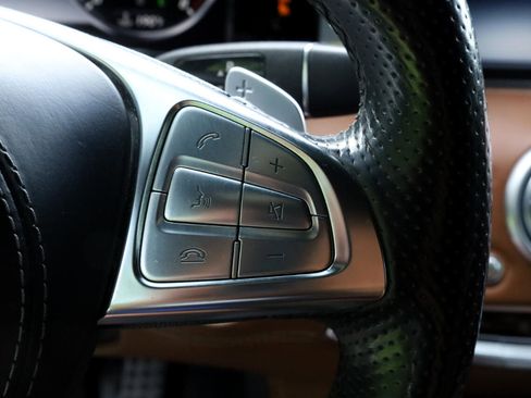 Used 2015 Mercedes-Benz S 550 S550 4MATIC Coupe image 36