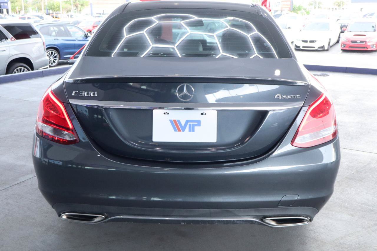 Used 2016 Mercedes-Benz C 300 4MATIC Sedan image 8