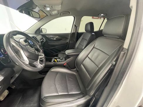 Used 2022 GMC Terrain SLT AWD/4WD image 18