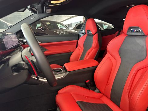 Used 2025 BMW M4 xDrive Competition AWD/4WD image 5