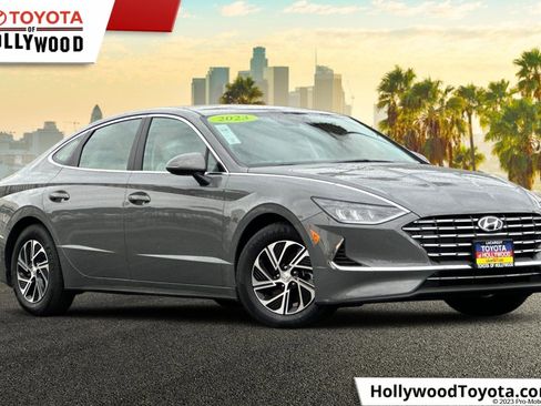 Used 2023 Hyundai Sonata Blue image 1