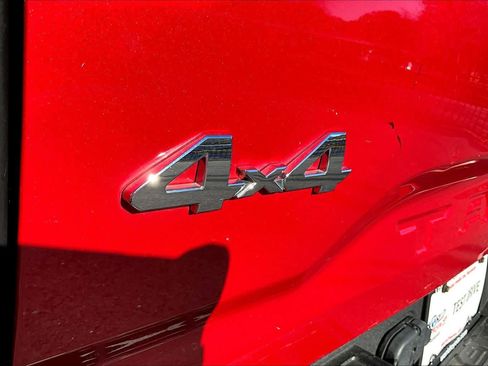 Certified 2021 Toyota Tacoma SR image 29