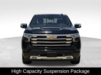 Used 2024 Chevrolet Silverado 1500 High Country AWD/4WD video 3