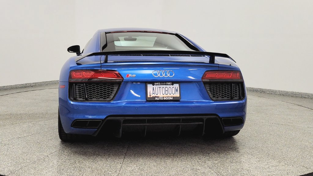 Used 2017 Audi R8 V10 plus w/ 20" Wheel Package AWD/4WD image 4