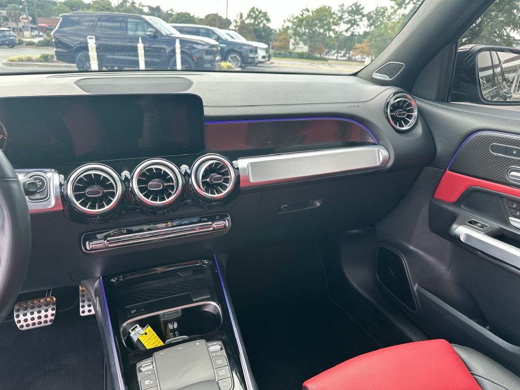 Used 2023 Mercedes-Benz GLB 250 image 20