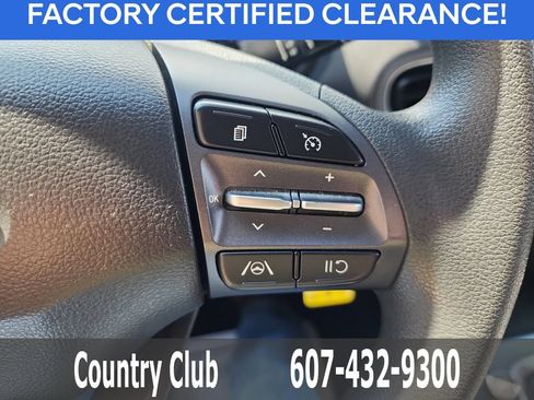 Certified 2023 Hyundai Kona SE w/ Cargo Package AWD/4WD image 17